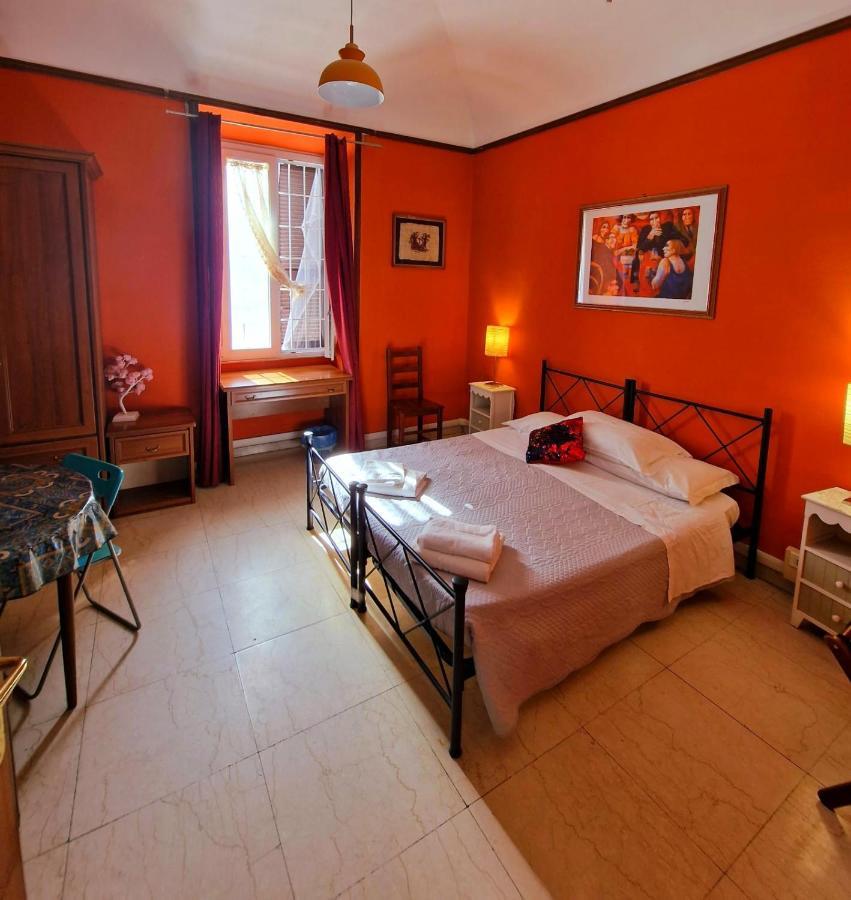 Bed and Breakfast Casa Totti Roma Exterior foto