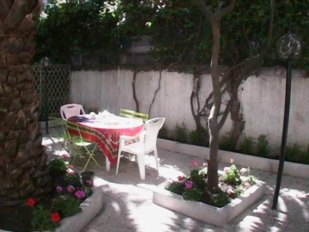 Bed and Breakfast Casa Totti Roma Exterior foto